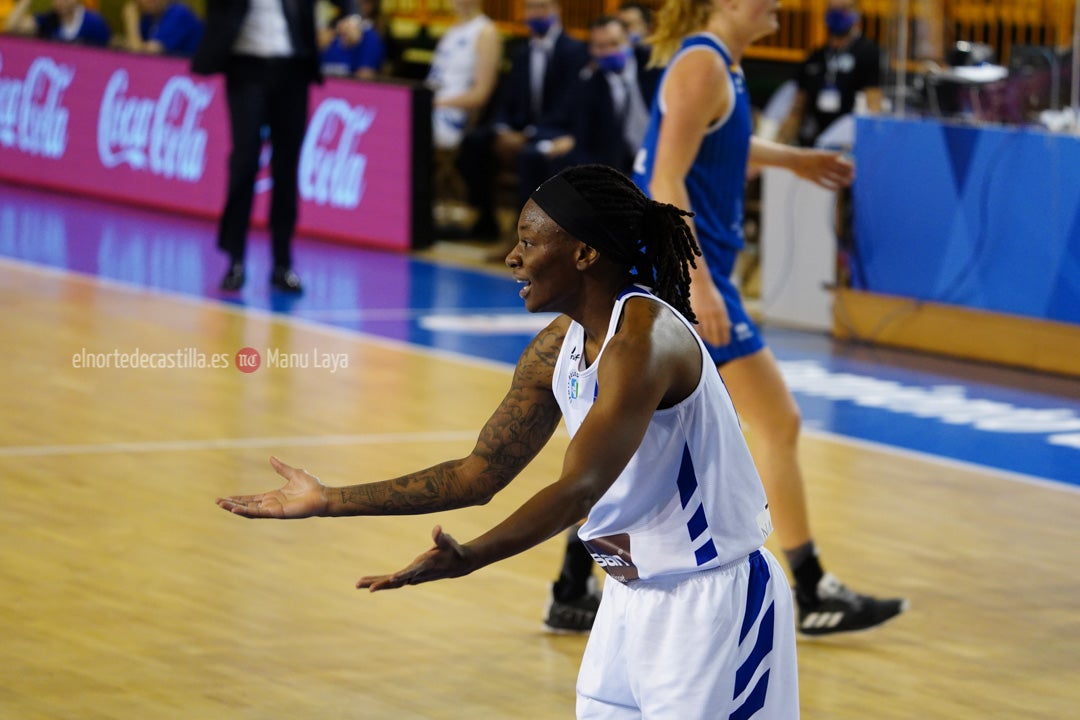 Perfumerías Avenida - Izmit Belediyespor 