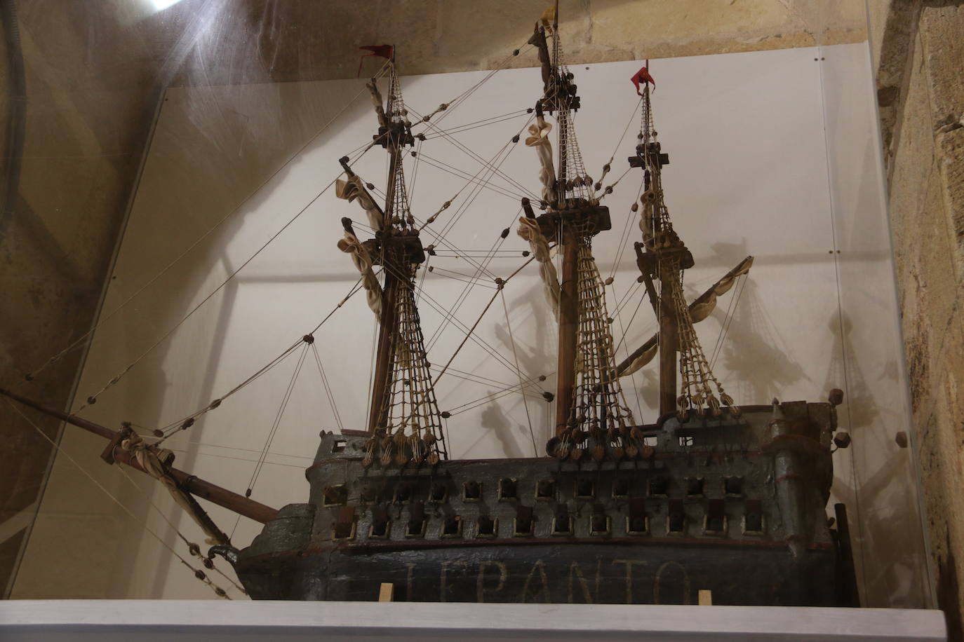 Galería. Maqueta del barco participante en la batalla de Lepanto