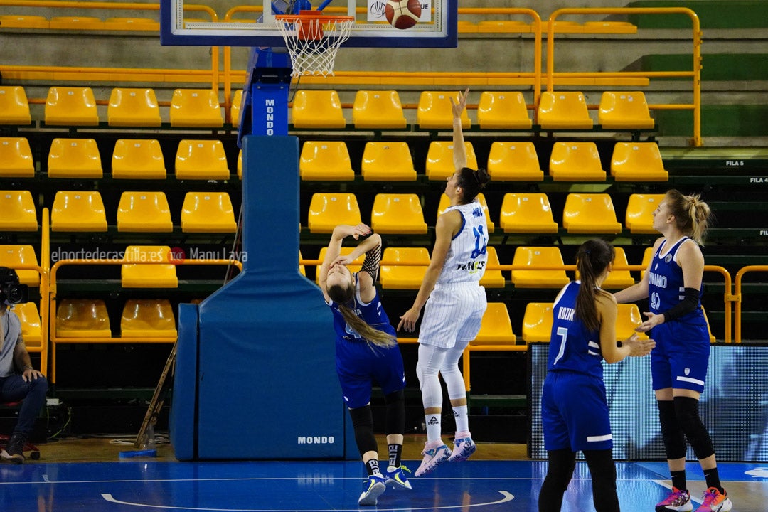 Perfumerías Avenida - Dynamo de Kursk