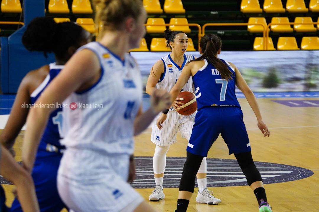 Perfumerías Avenida - Dynamo de Kursk