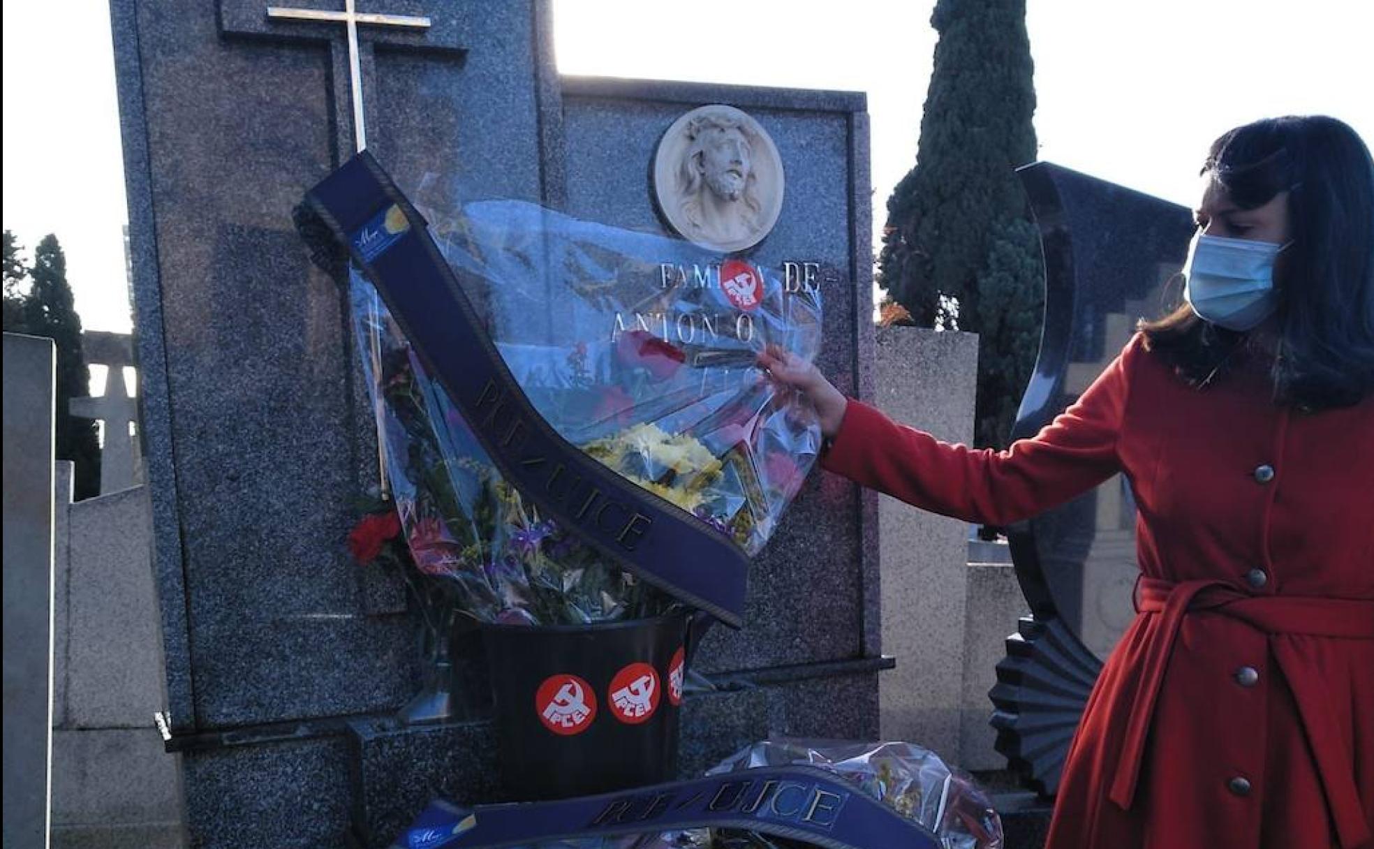 Tributo póstumo por un brutal asesinato