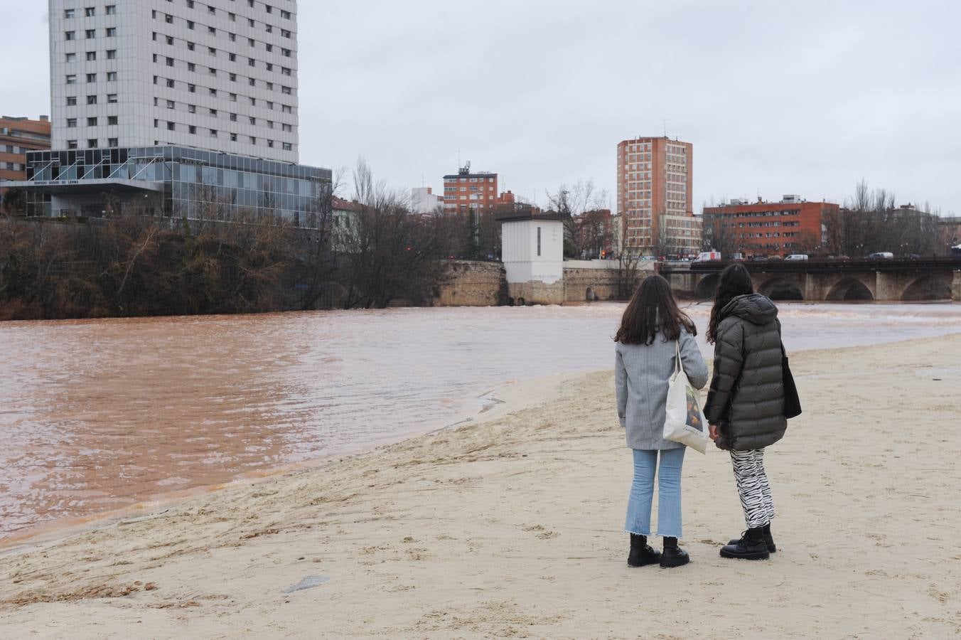 Fotos: Aumenta el caudal del Pisuerga a su paso por Valladolid