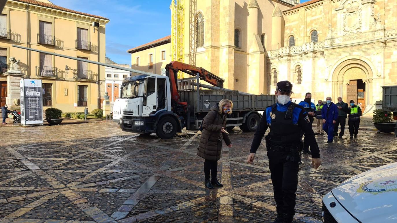 Fotos: Las Cabezadas de León caen al suelo