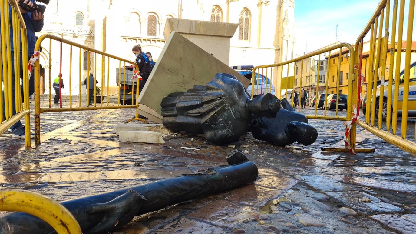 Fotos: Las Cabezadas de León caen al suelo