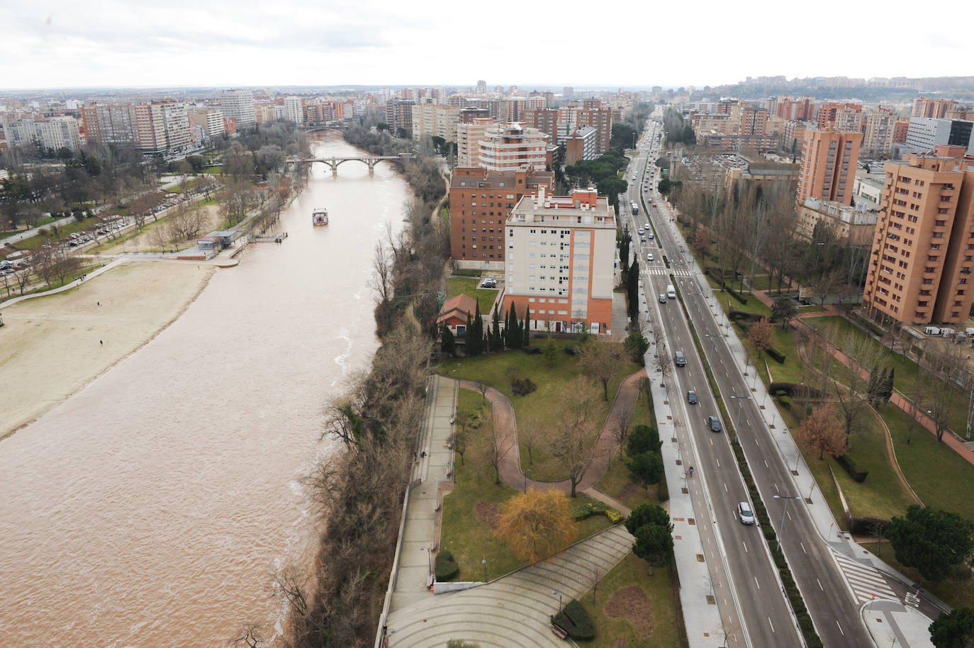 El Pisuerga, a su paso por Valladolid