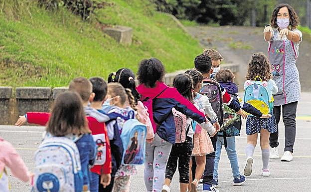 Educación cierra 49 nuevas aulas en Castilla y León