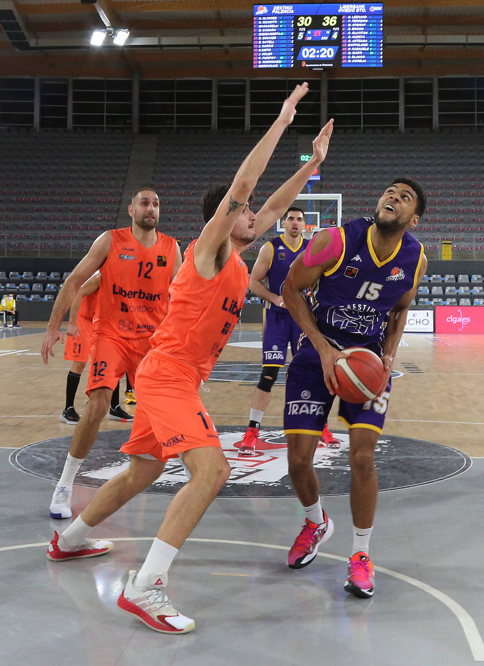 El choque tuvo que resolverse en la prórroga con triunfo visitante. 