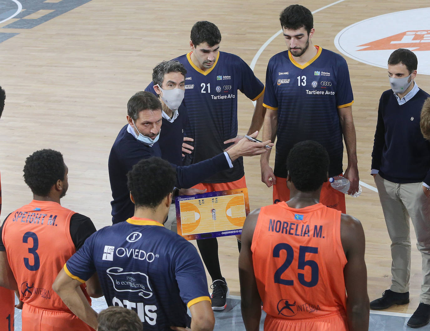 El choque tuvo que resolverse en la prórroga con triunfo visitante. 