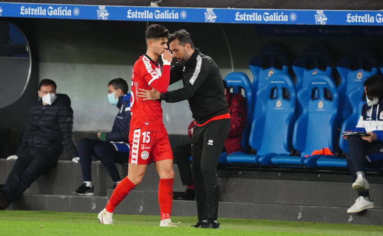 Hernán Pérez: «Creo que el año que viene vamos a ir a muchos estadios como Riazor con Unionistas»