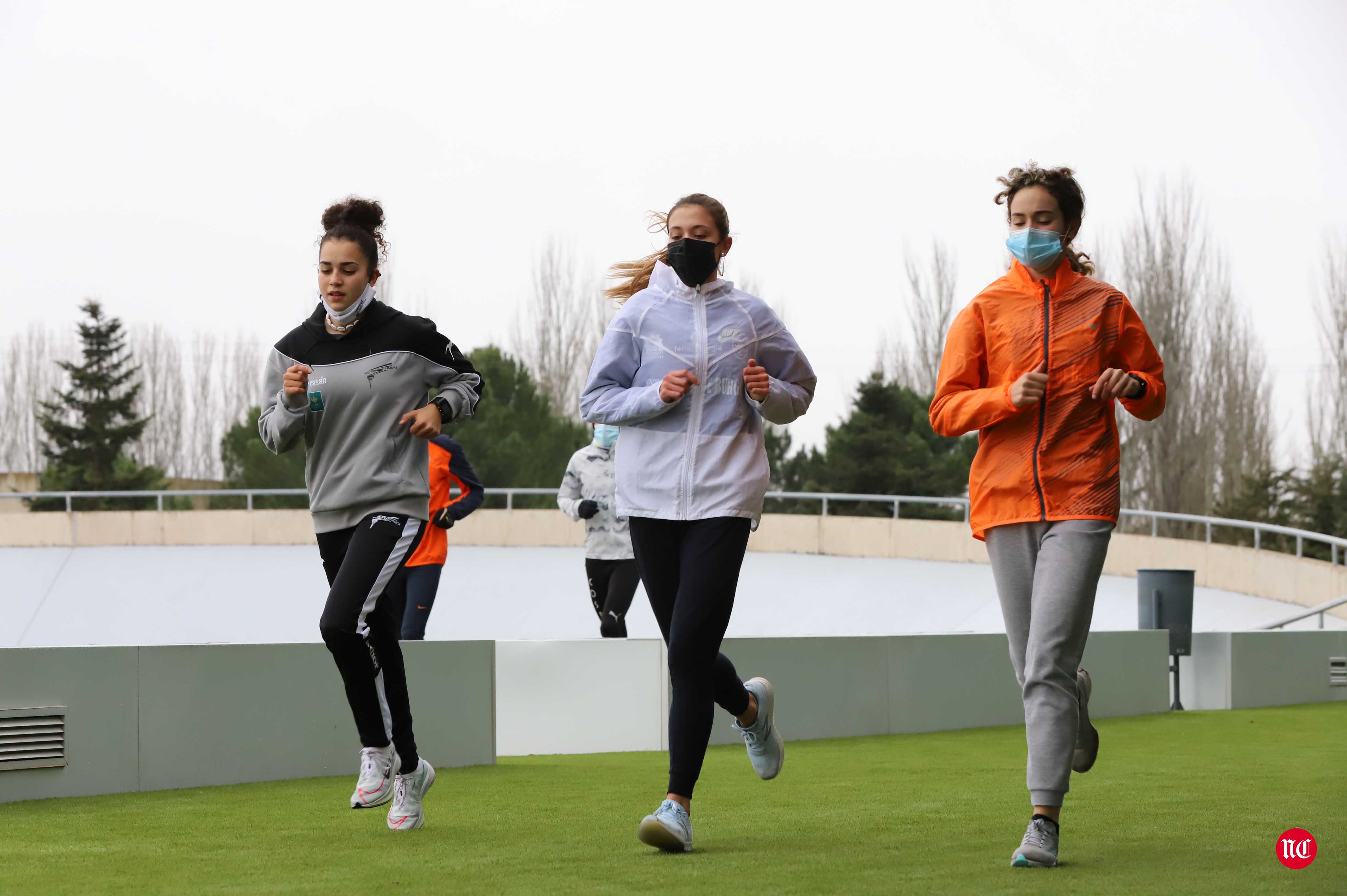 Fotos: Campeonatos autonómicos y controles de atletismo en la jornada del domingo