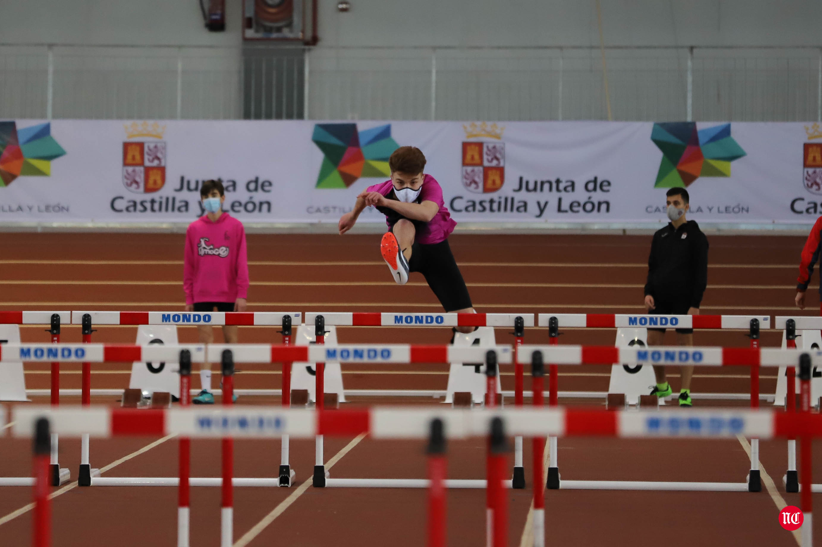 Fotos: Campeonatos autonómicos y controles de atletismo en la jornada del domingo