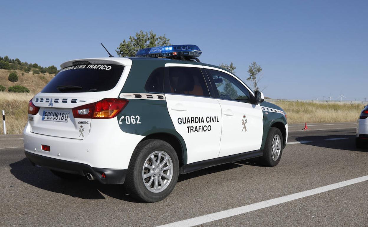 Conduce ebrio y drogado a gran velocidad en Palencia y fuera del toque de queda