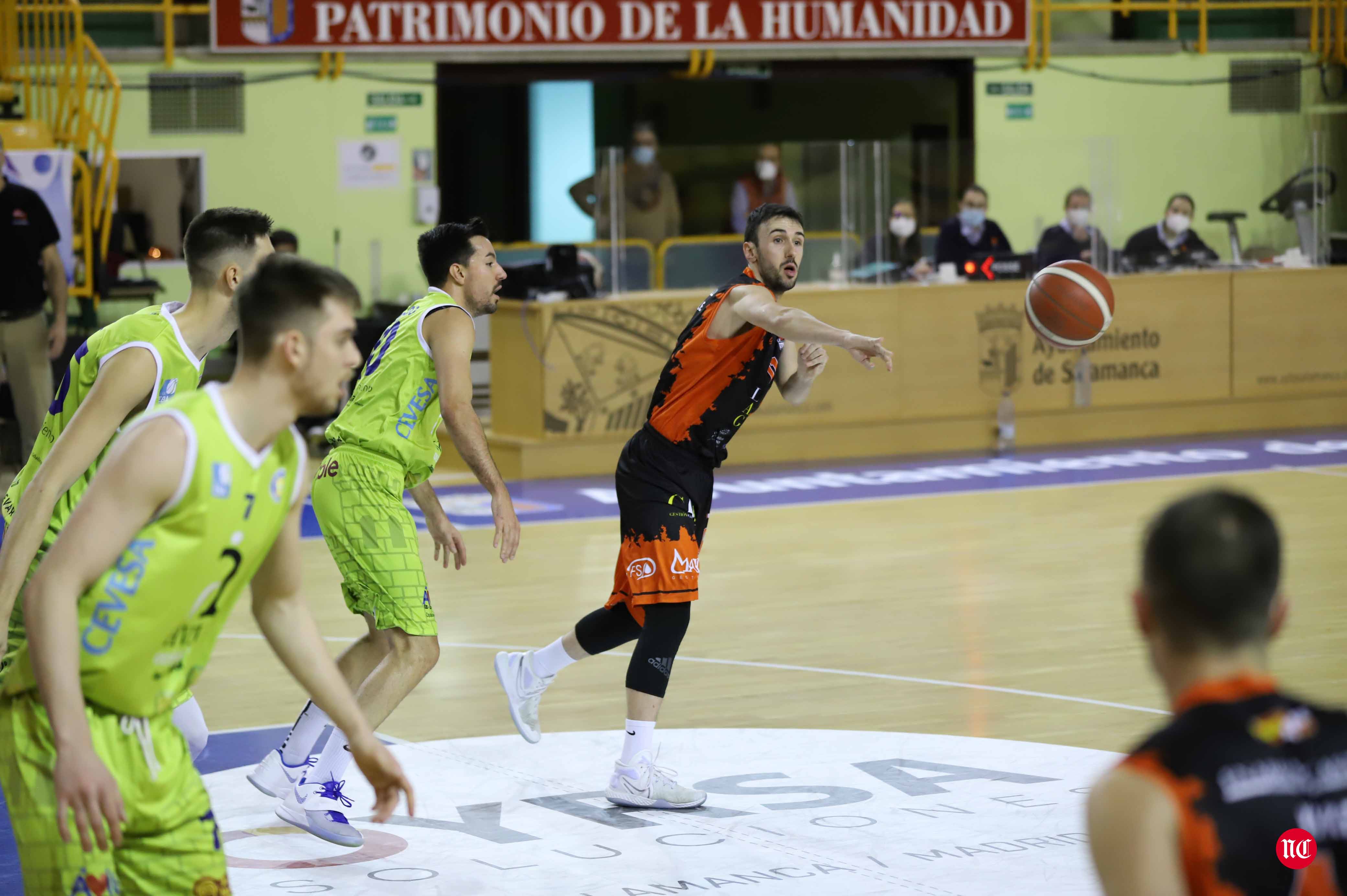Fotos: CB Tormes 83 - 80 Óbila Club de Basket