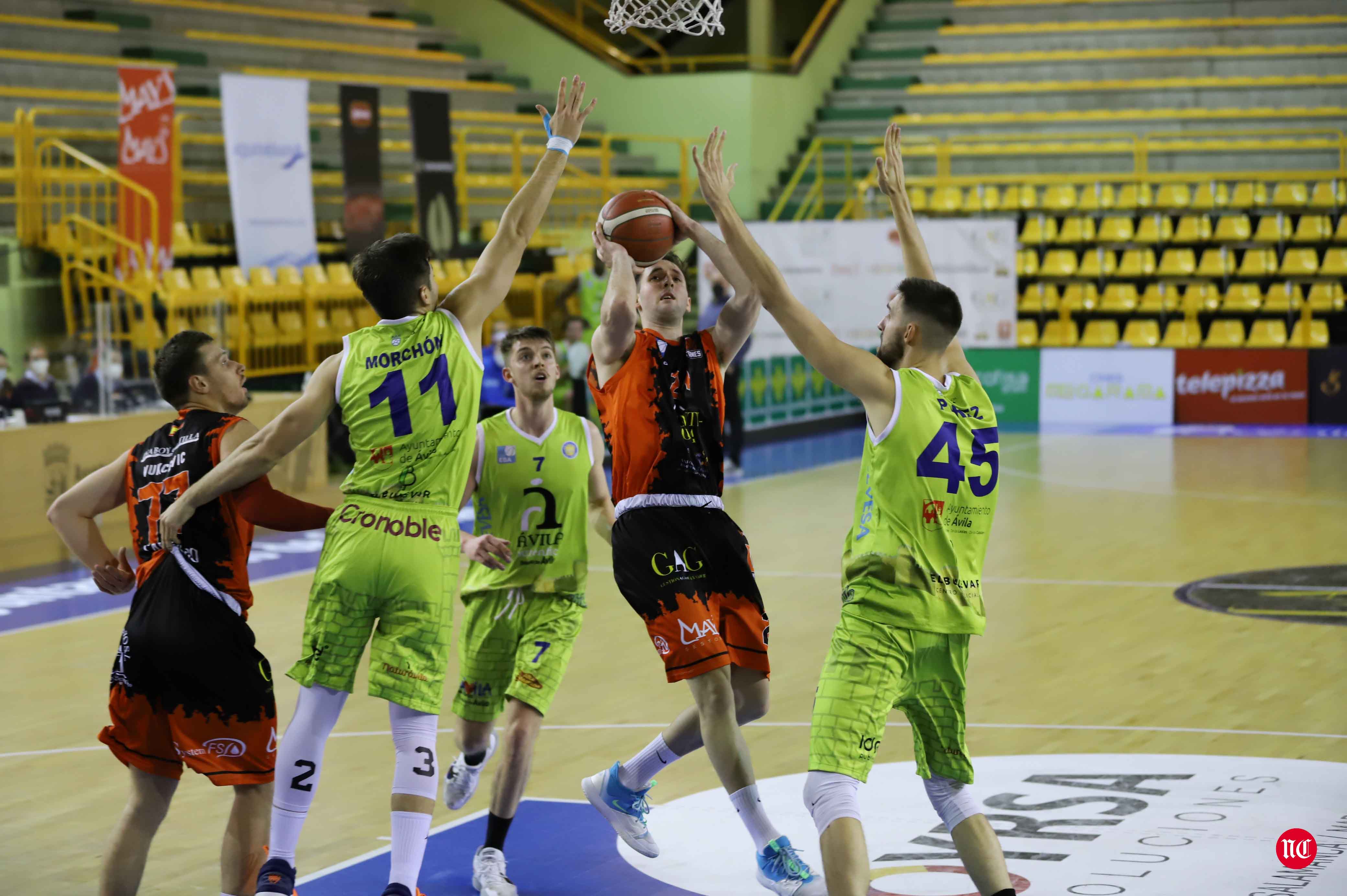 Fotos: CB Tormes 83 - 80 Óbila Club de Basket