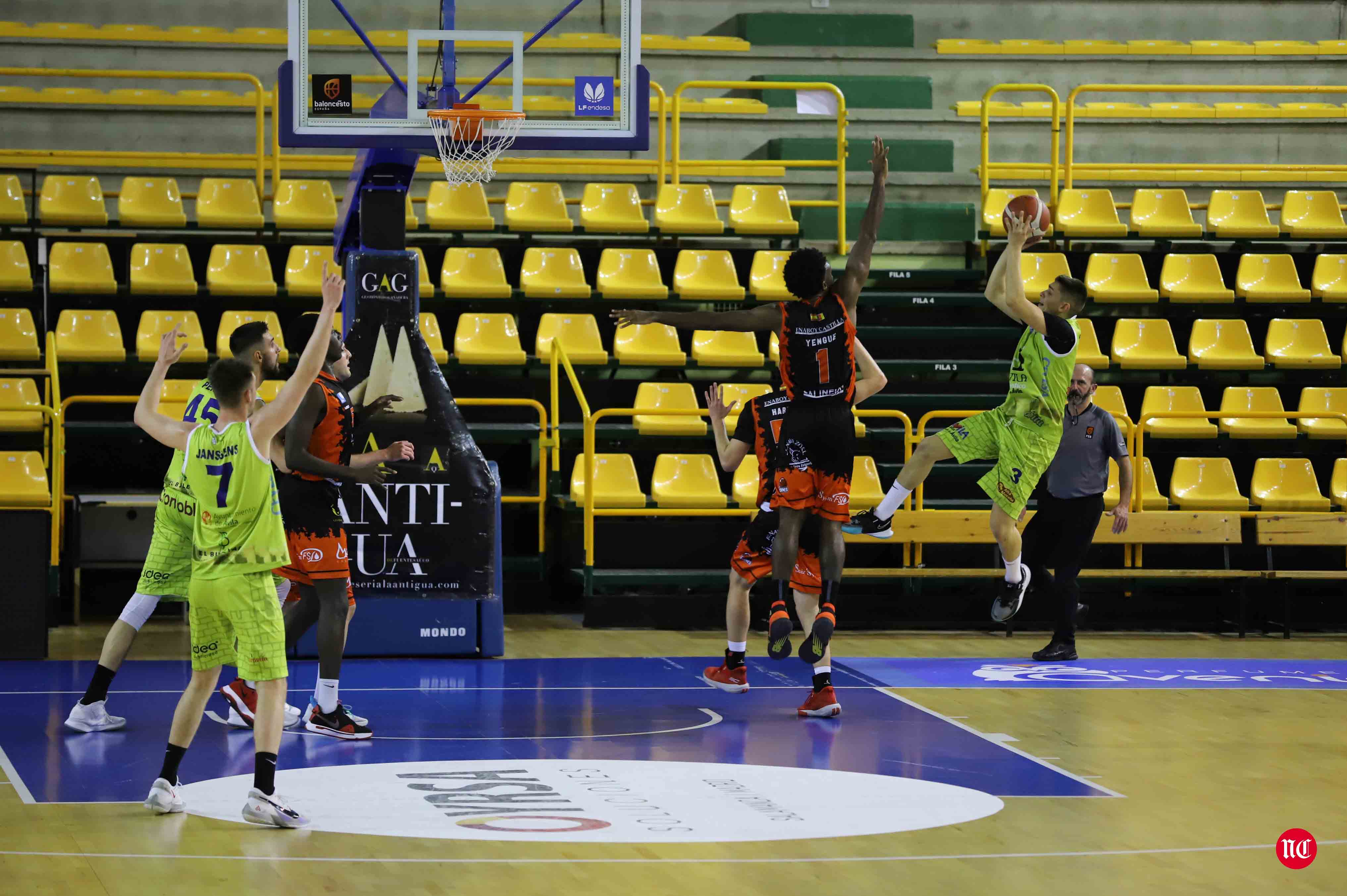 Fotos: CB Tormes 83 - 80 Óbila Club de Basket