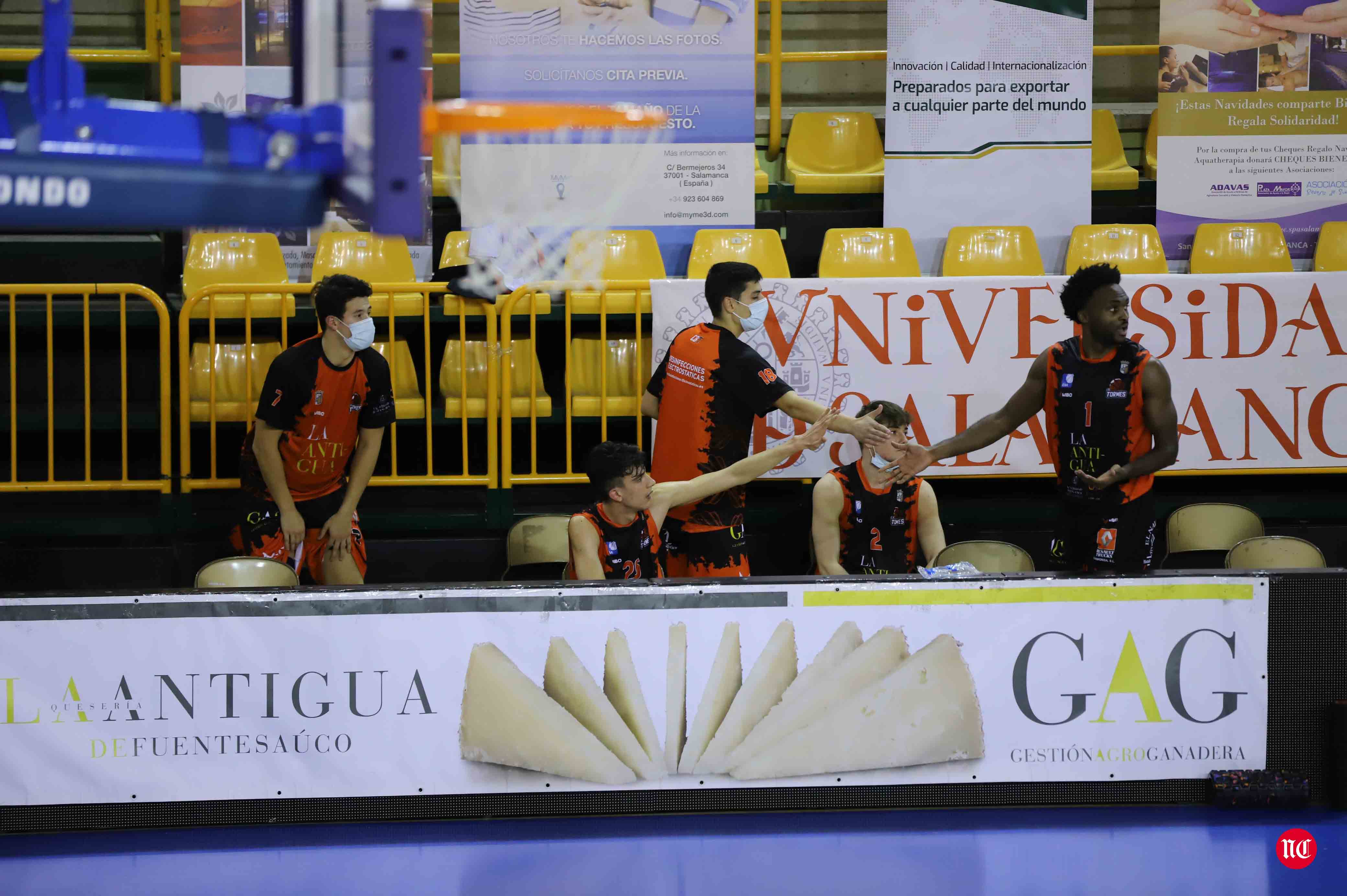Fotos: CB Tormes 83 - 80 Óbila Club de Basket