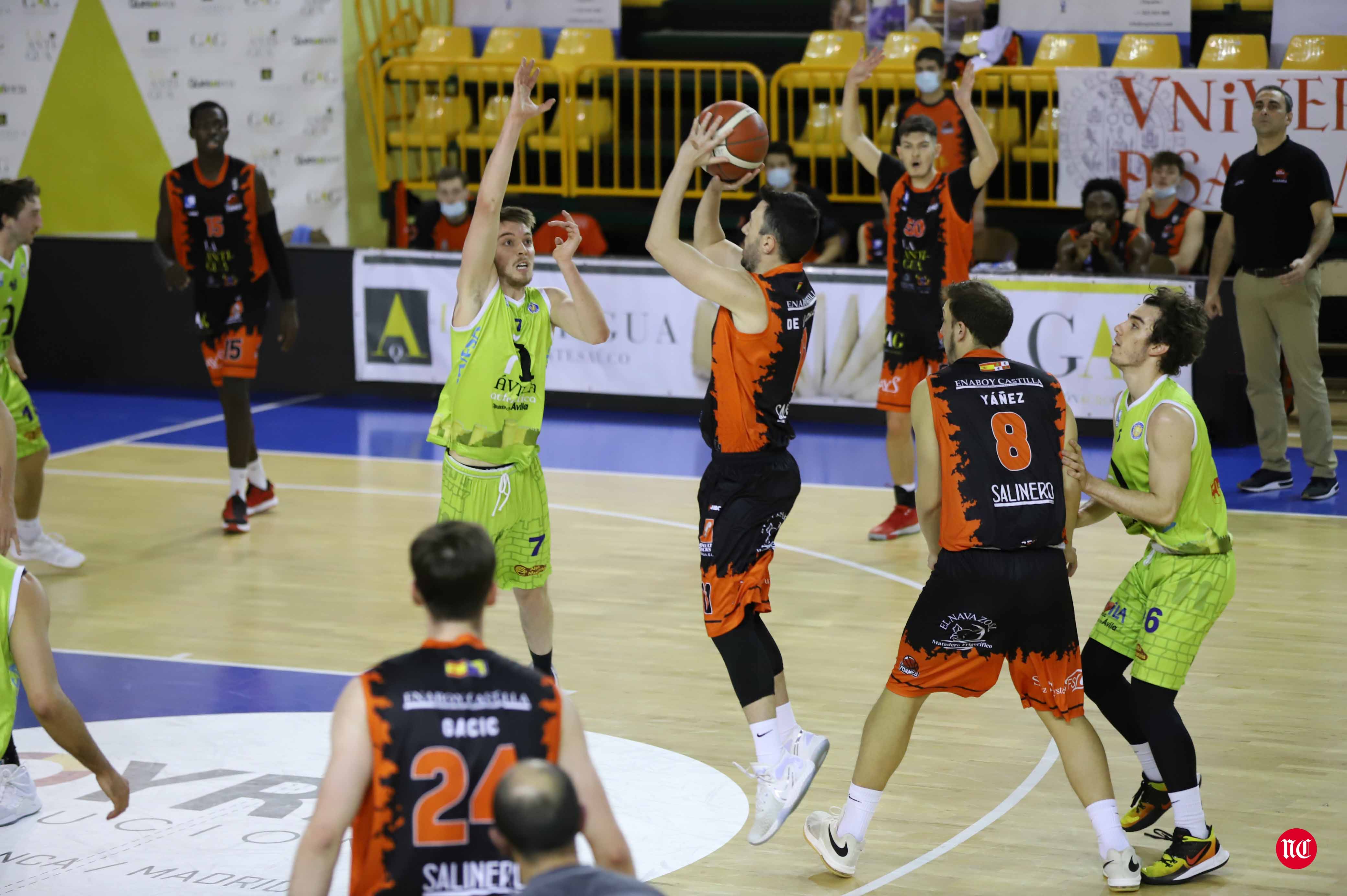 Fotos: CB Tormes 83 - 80 Óbila Club de Basket
