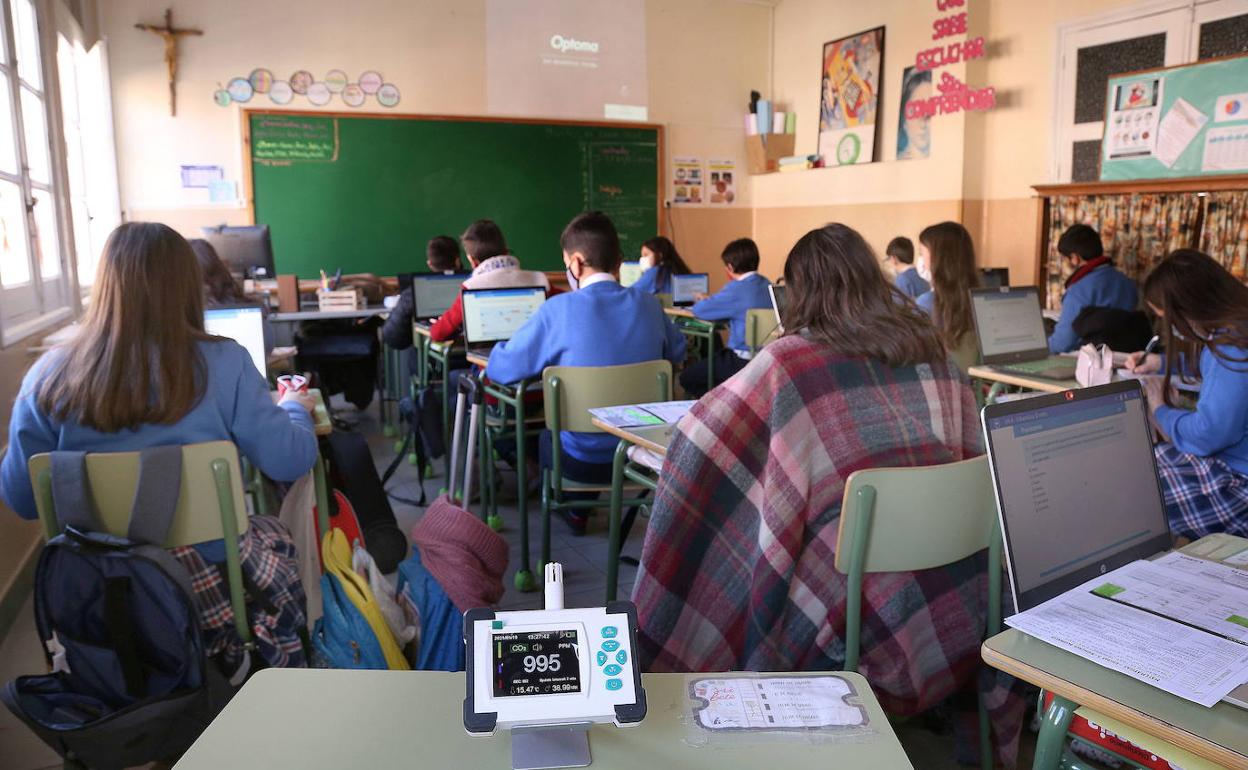 Los alumnos, en un aula. 