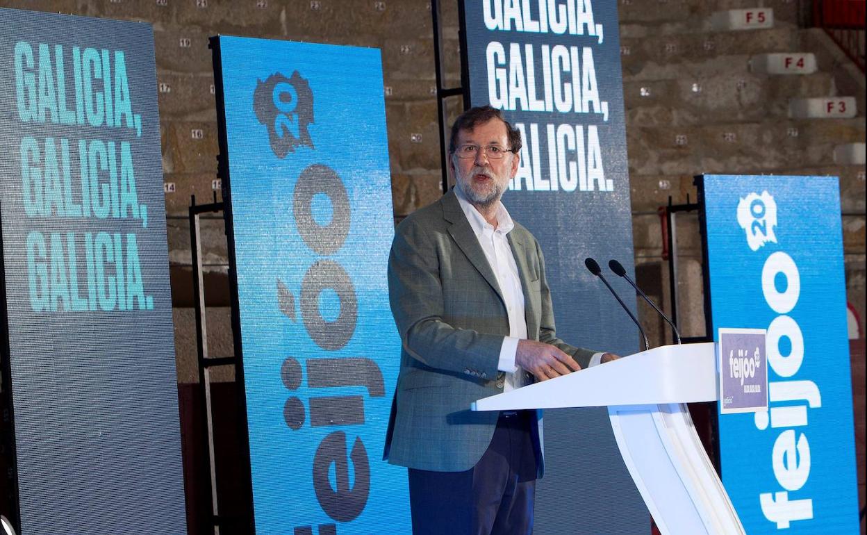 Mariano Rajoy, en un mitin del PP en Vigo.