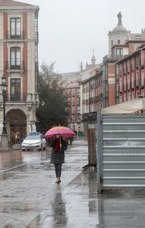 Fotos: Día de lluvia en Valladolid