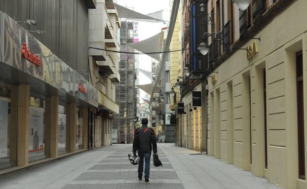 El Supremo analiza el adelanto del toque de queda en Castilla y León pero pospone su resolución