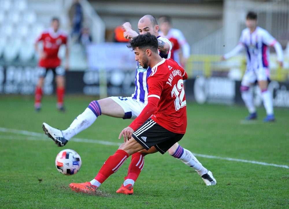 Fotos: Derrota del Real Valladolid Promesas ante el Burgos