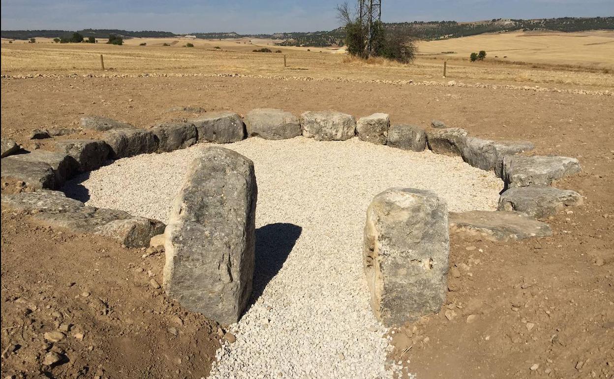 El sepulcro megalítico de Los Zumacales en Simancas,. 