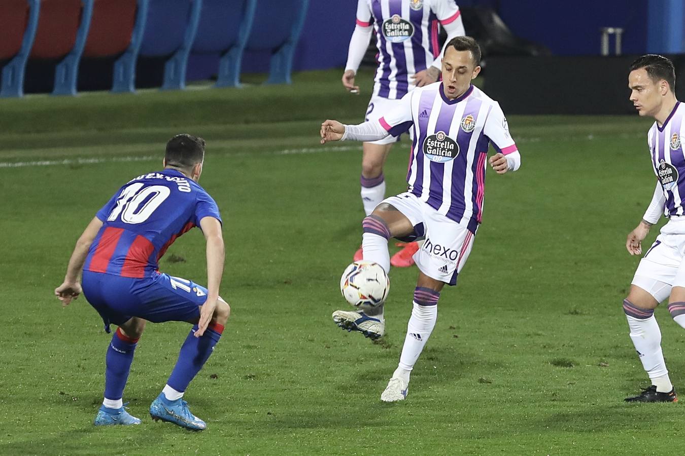 Fotos: El Real Valladolid empata en Eibar (1-1)