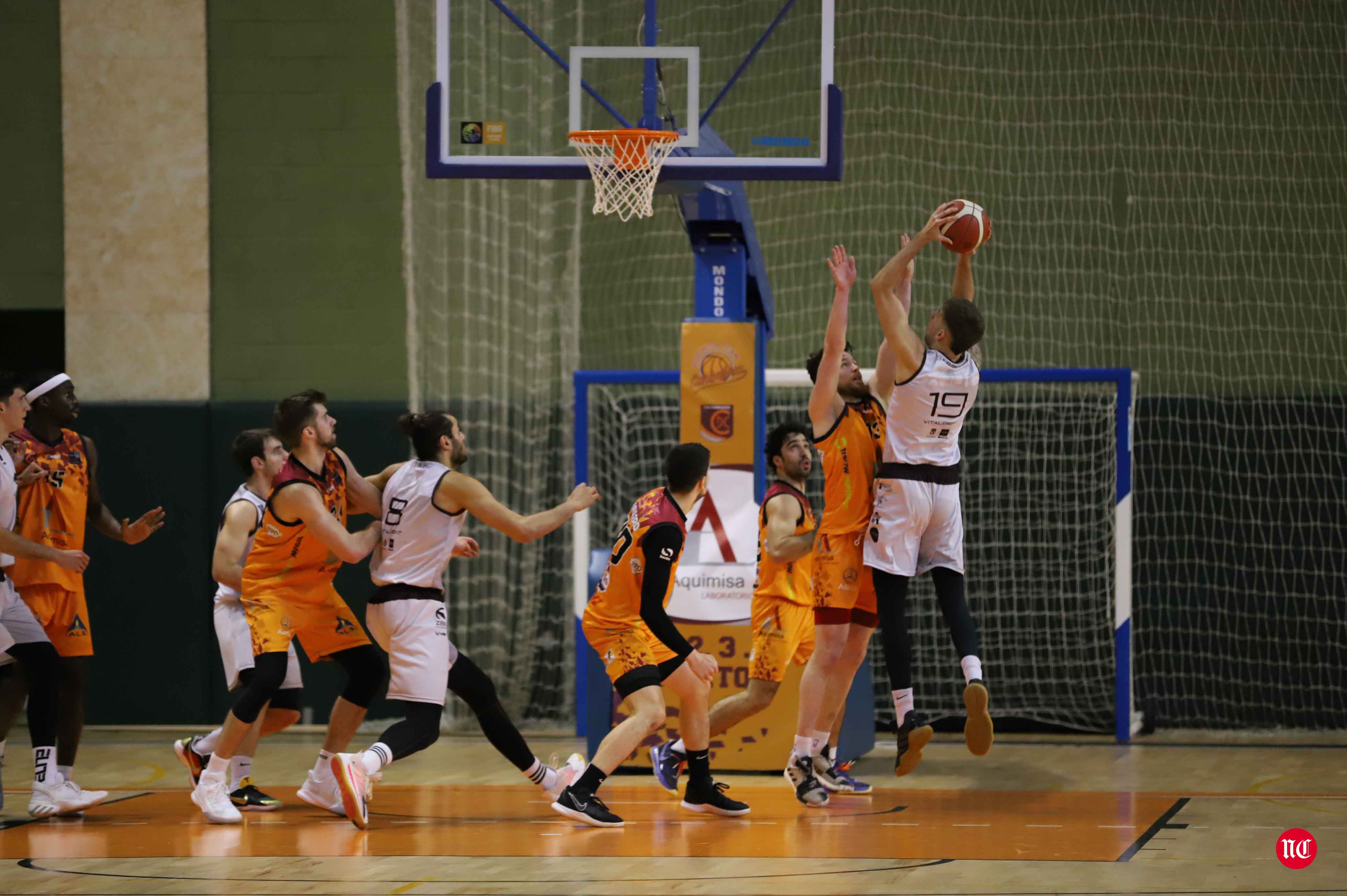 Aquimisa Carbajosa 75-68 Zentro Basket Madrid