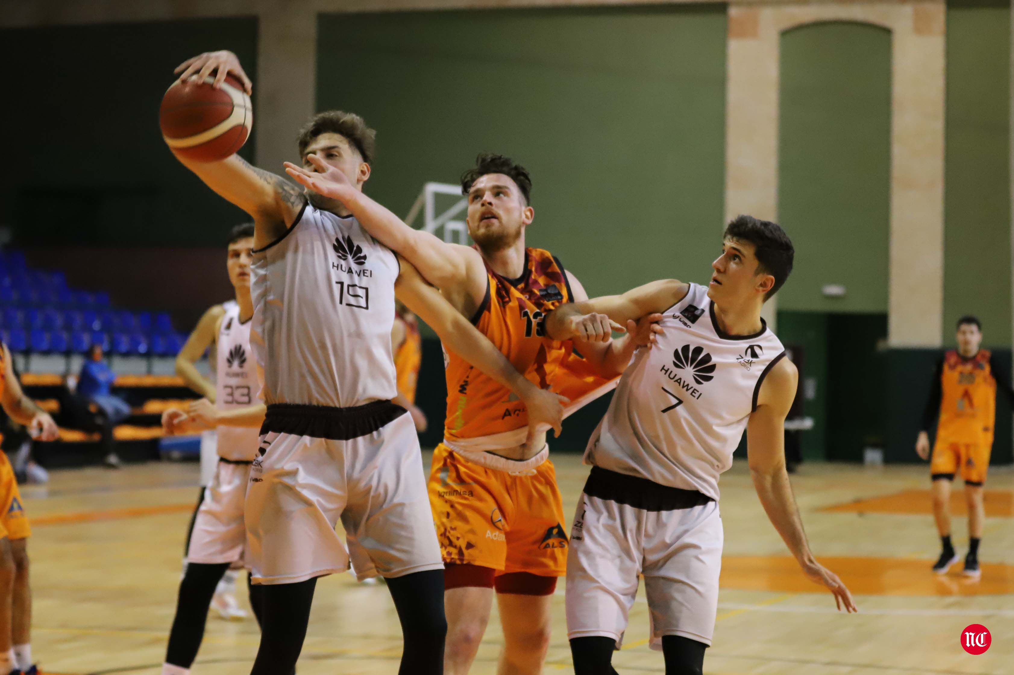 Aquimisa Carbajosa 75-68 Zentro Basket Madrid