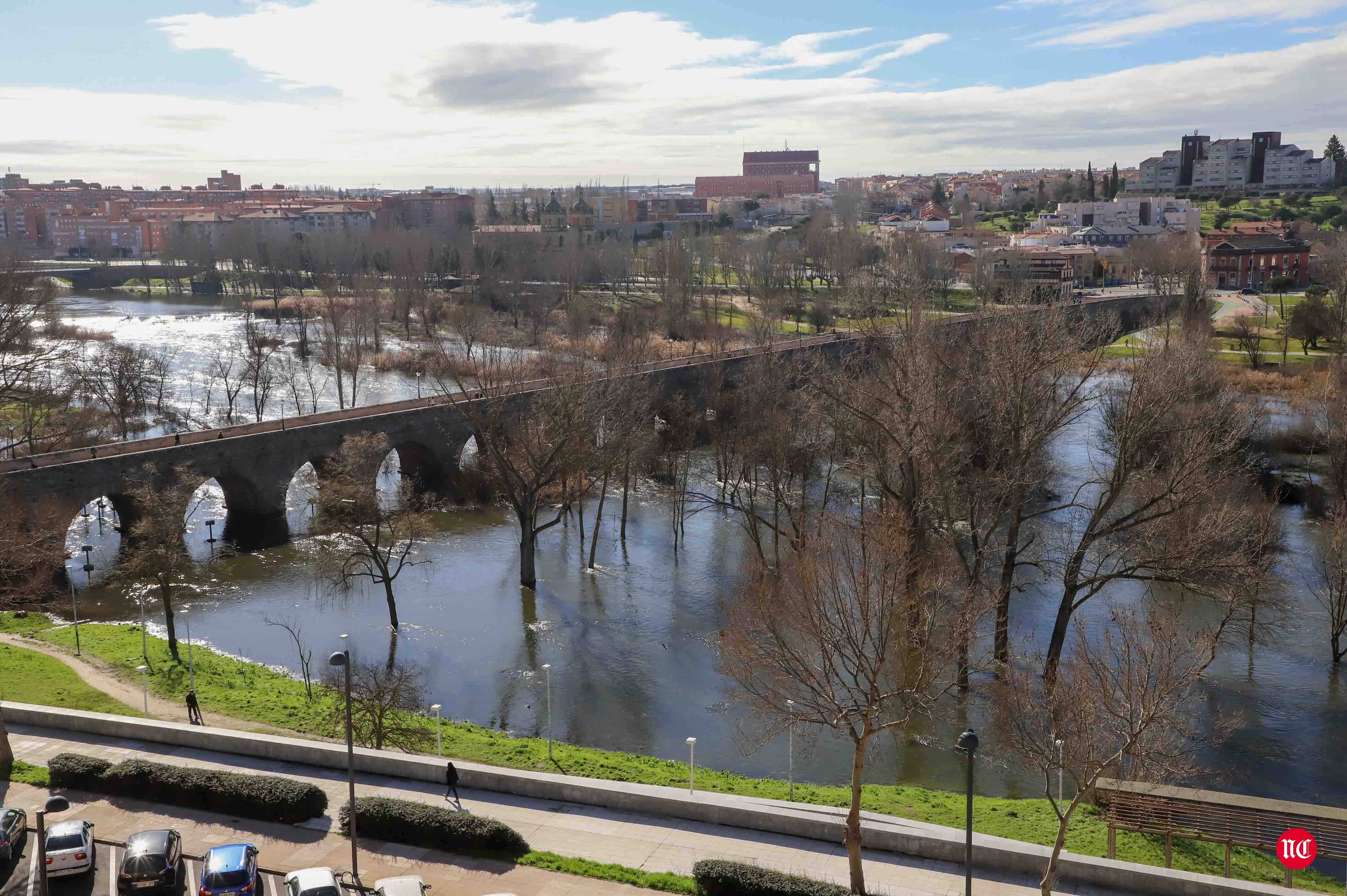 Espectacular Pozo de los Humos y desborde del Río Tormes