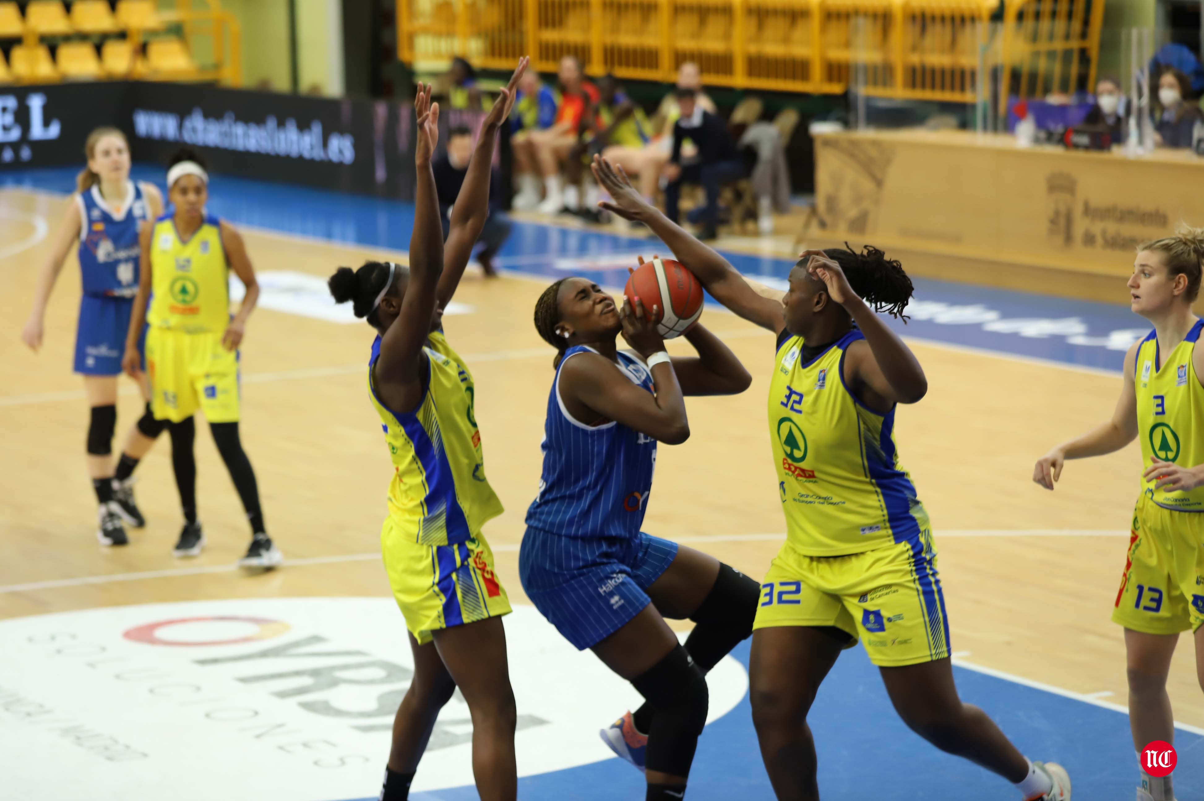 CB Avenida 107-66 Spar Gran Canaria