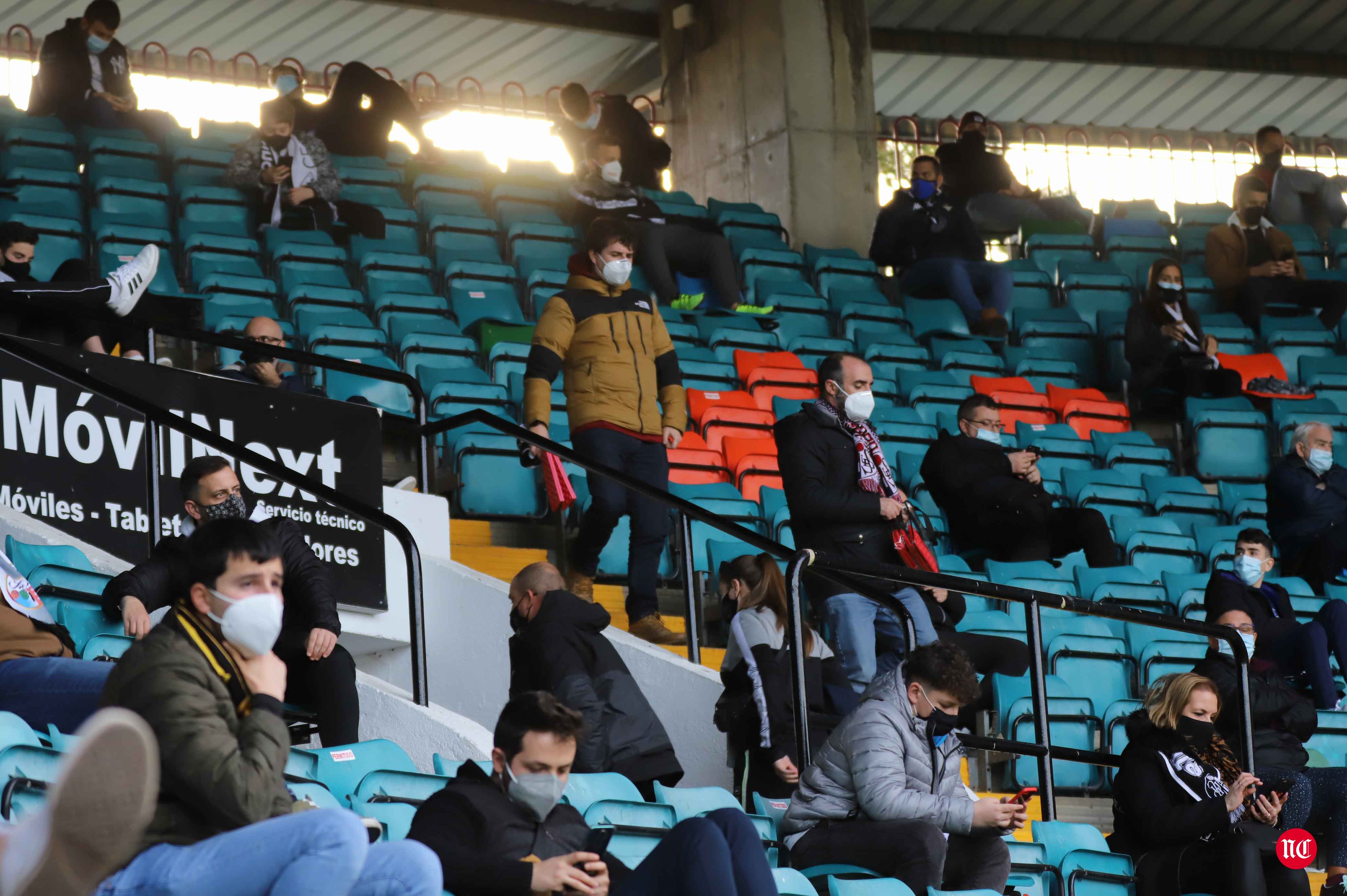 Público Partido Salamanca CF UDS 1-3 Pontevedra