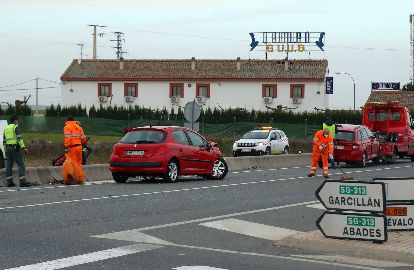 Colisión entre dos vehículos en Garcillán.