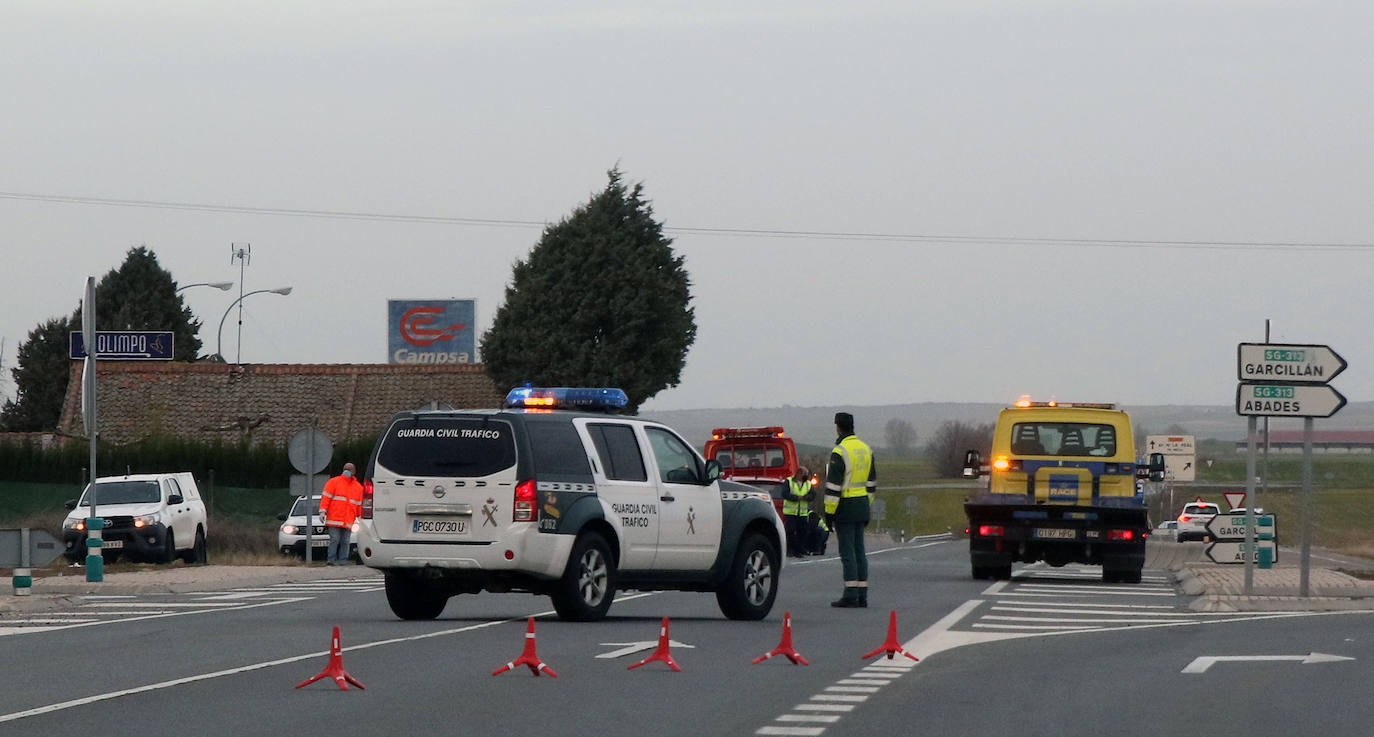 Colisión entre dos vehículos en Garcillán.