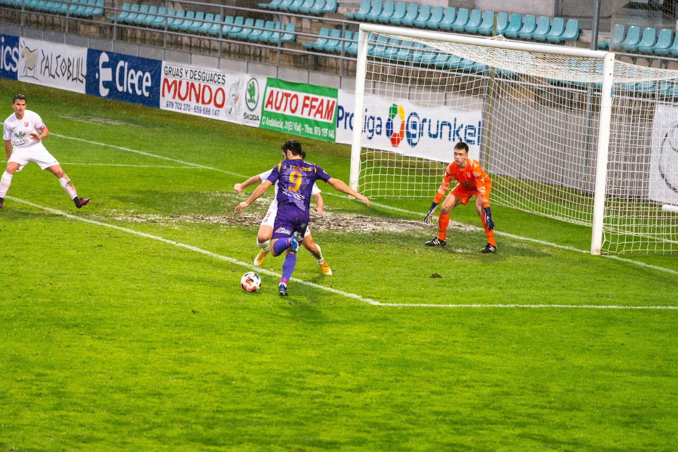 Fotos: Palencia Cristo-Santa Marta (1-0)