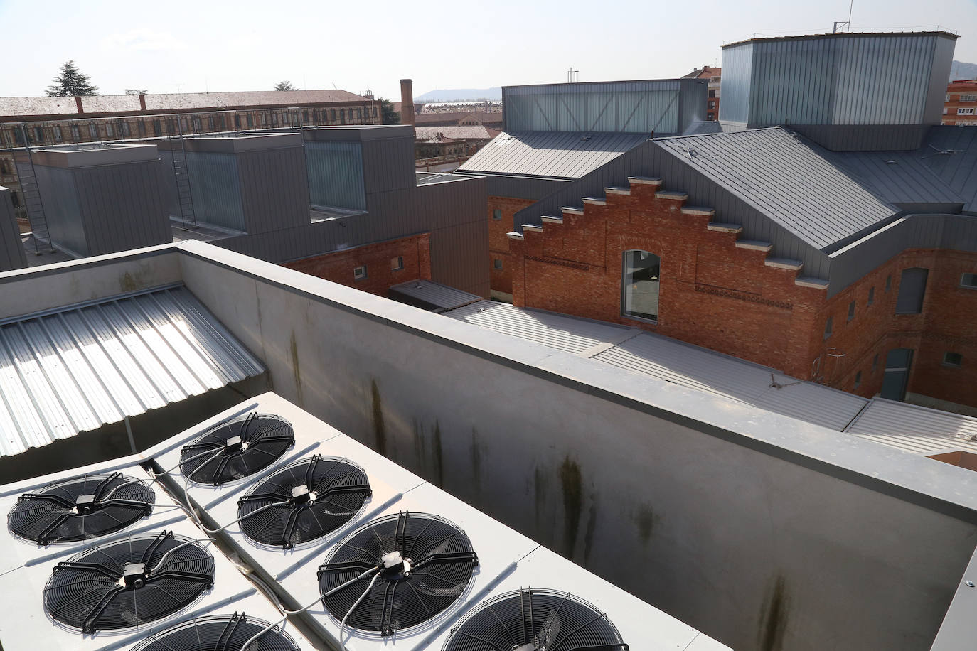 Estancia recuperada en la que se instalará la futura biblioteca.