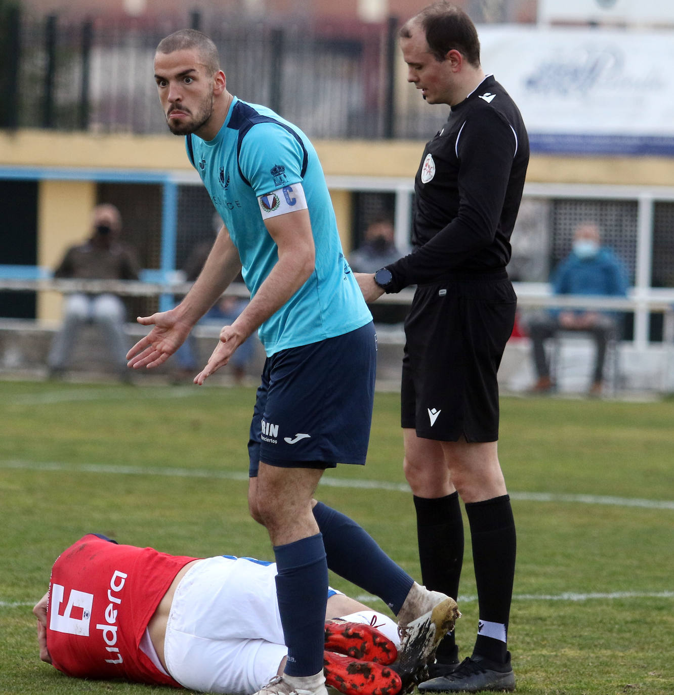 Partido entre el CD La Granja y el Ávila 