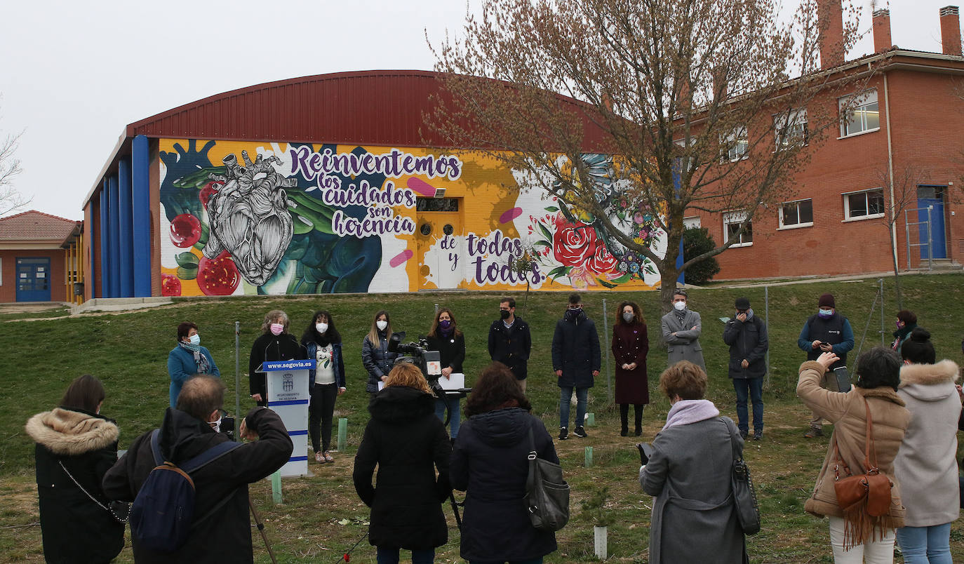 Diversas actividades durante la celebración del 8-M en Segovia. ANTONIO DE TORRE Y ÓSCAR COSTA