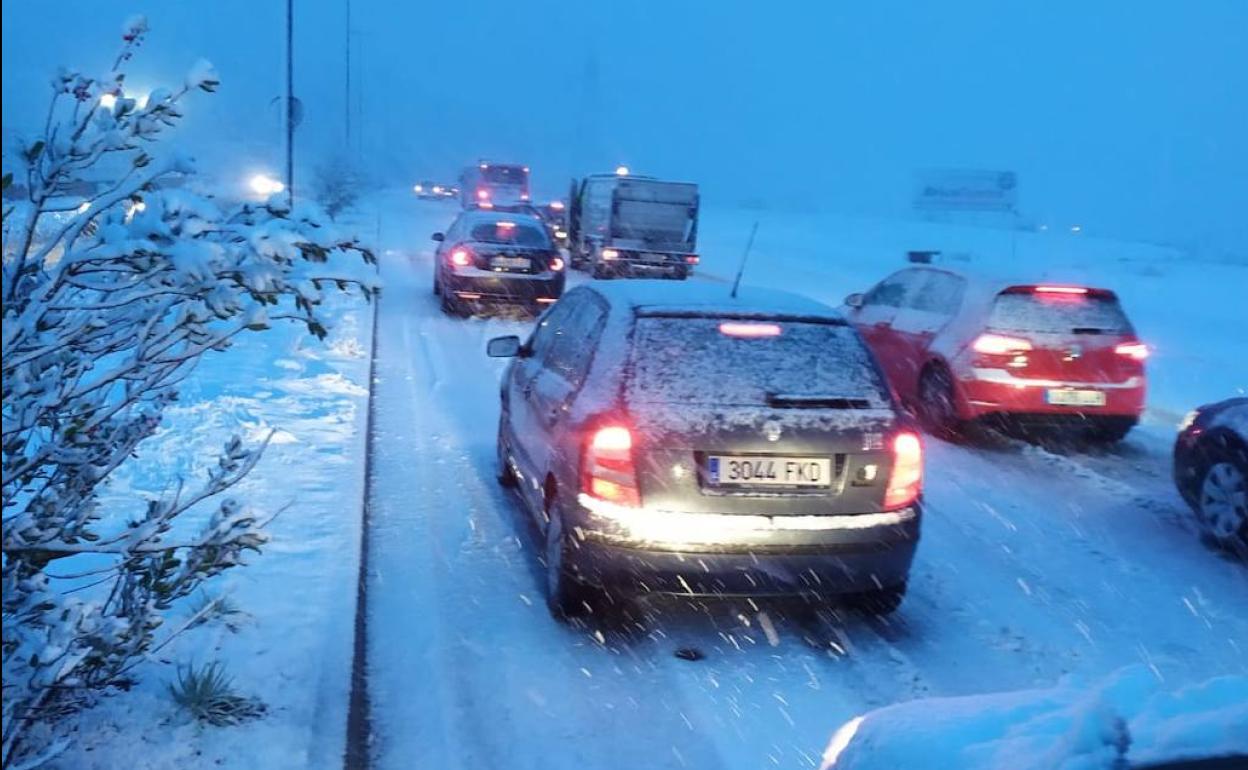Vía burgalesa a primera hora de este lunes..