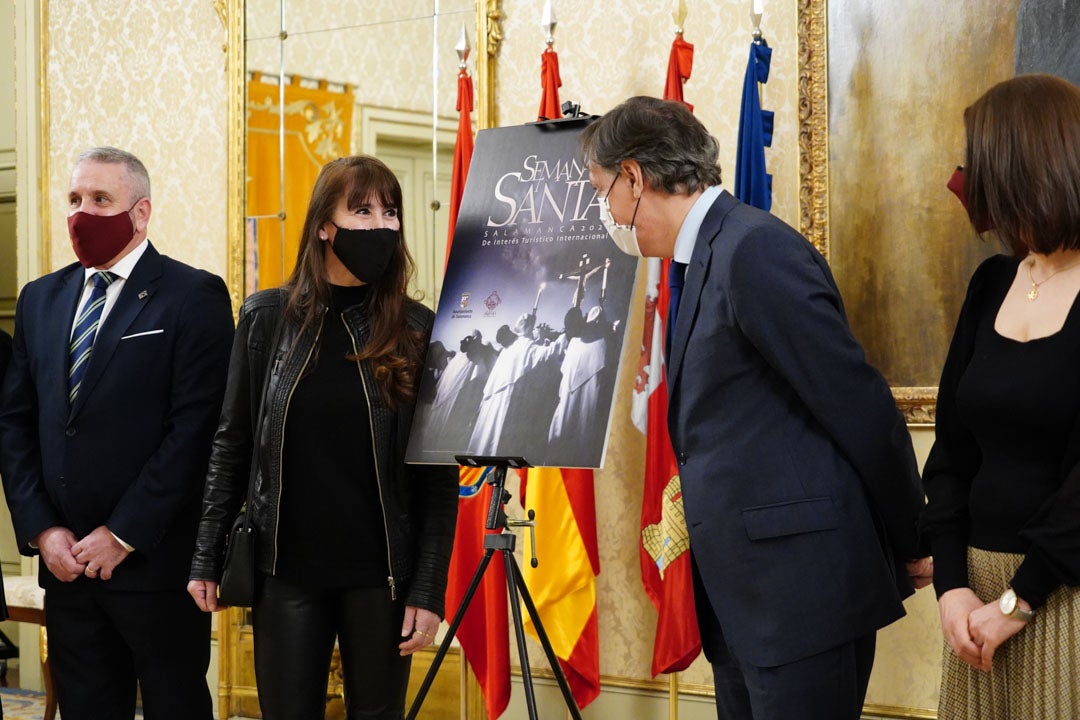 Acto de presentación del cartel anunciador de la Semana Santa de Salamanca