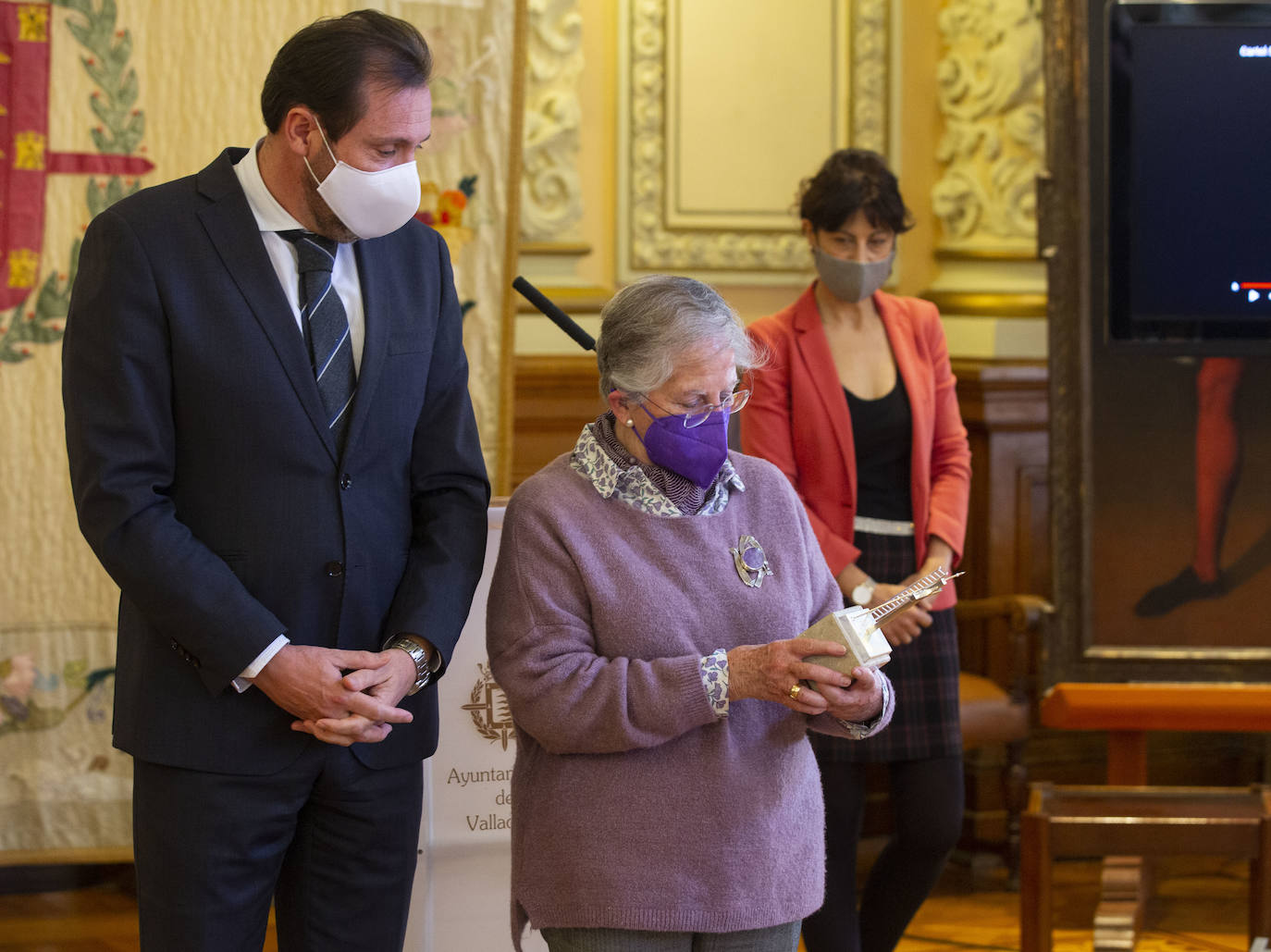 Fotos: Presentación del cartel de la Semana Santa 2021 de Valladolid