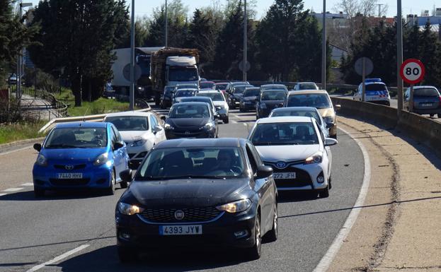 Retenciones en la ronda interior antes del lugar del accidente.
