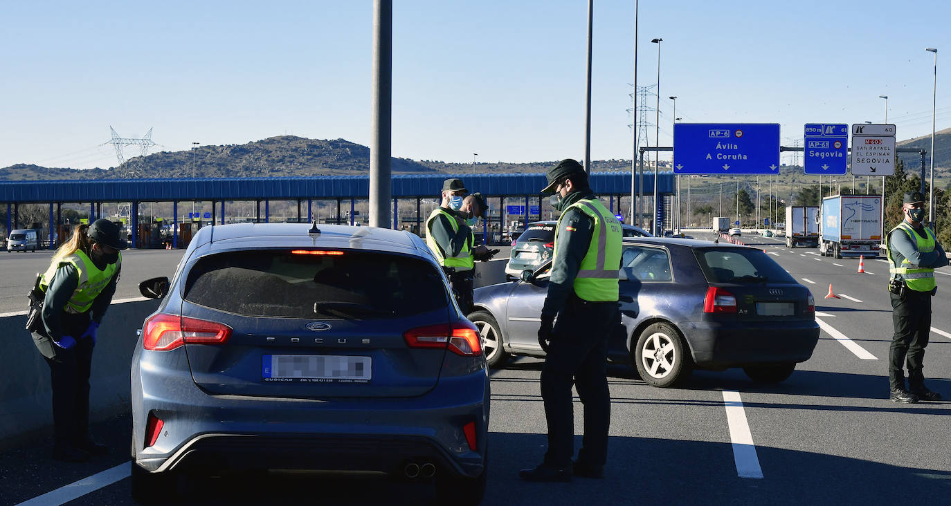 Controles policiales con motivo del cierre perimetral 