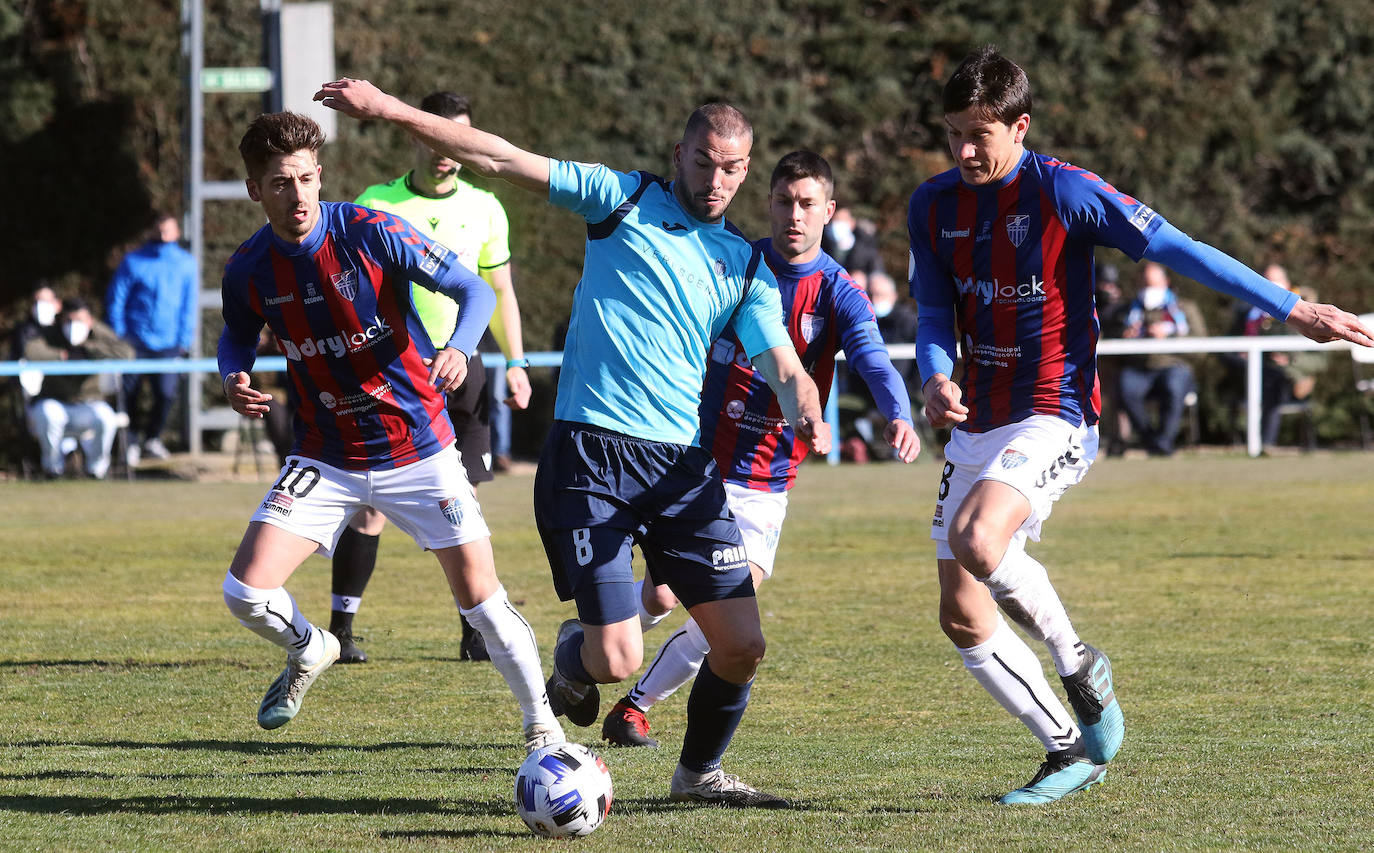 Encuentro de la tercera división entre la Granja y la Gimnástica 