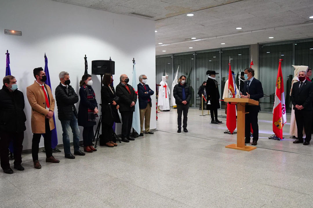 La exposición 'Procesión' se puede contemplar en el Palacio de Congresos de Salamanca 
