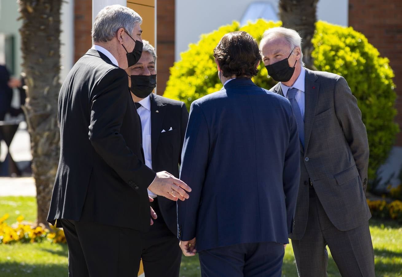 Fotos: El Rey visita la fábrica de Renault en Palencia