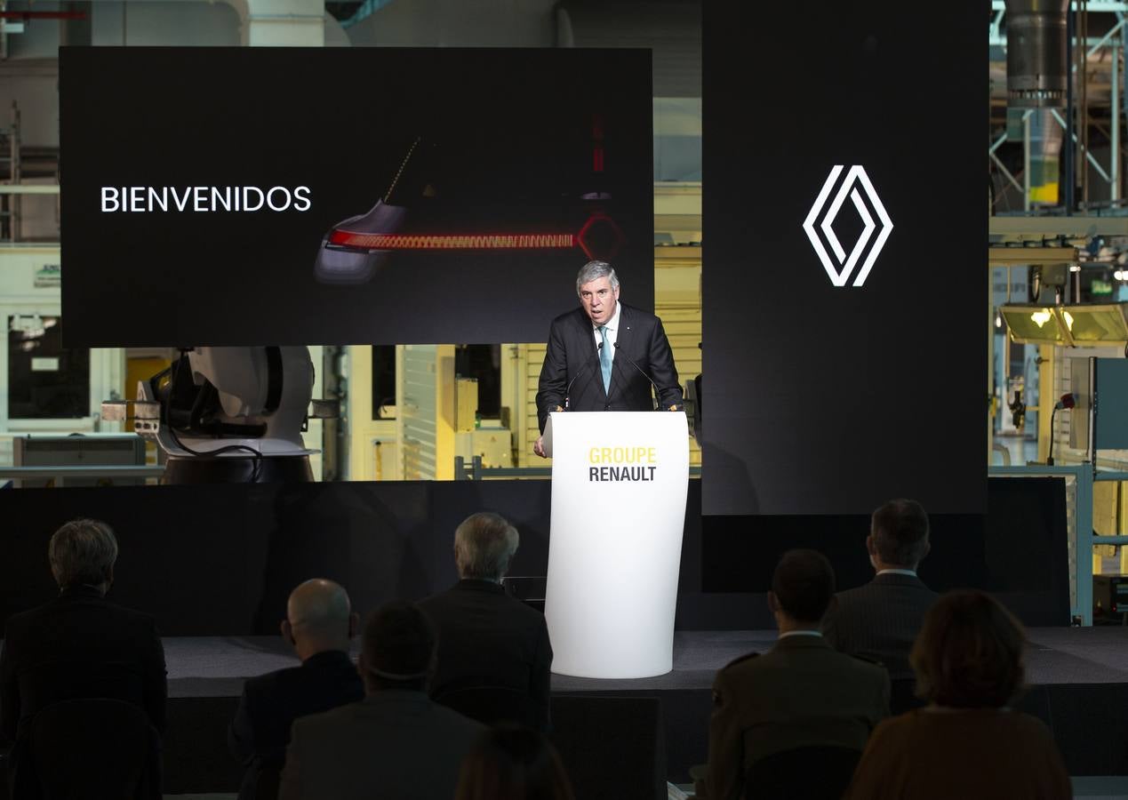 Fotos: El Rey visita la fábrica de Renault en Palencia