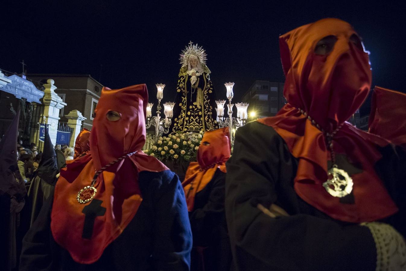 2017. Procesión de la Exaltación de la Cruz y Señora de los Dolores.