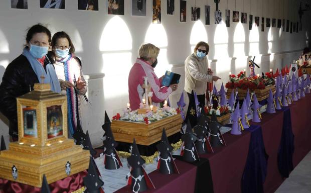 Peñafiel recrea su Semana Santa con una maqueta a escala